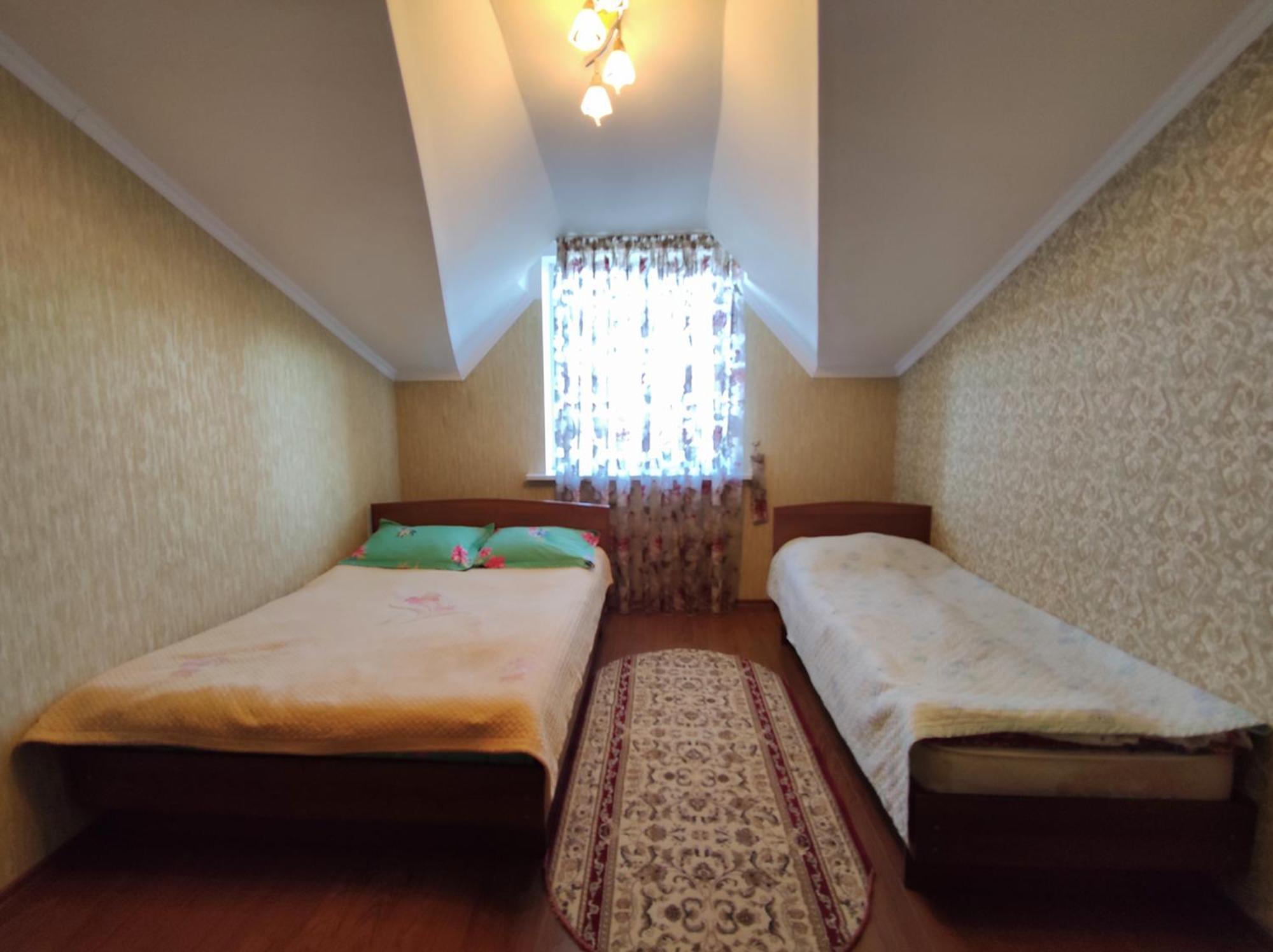 Адилет Hotel Cholpon-Ata Exterior photo