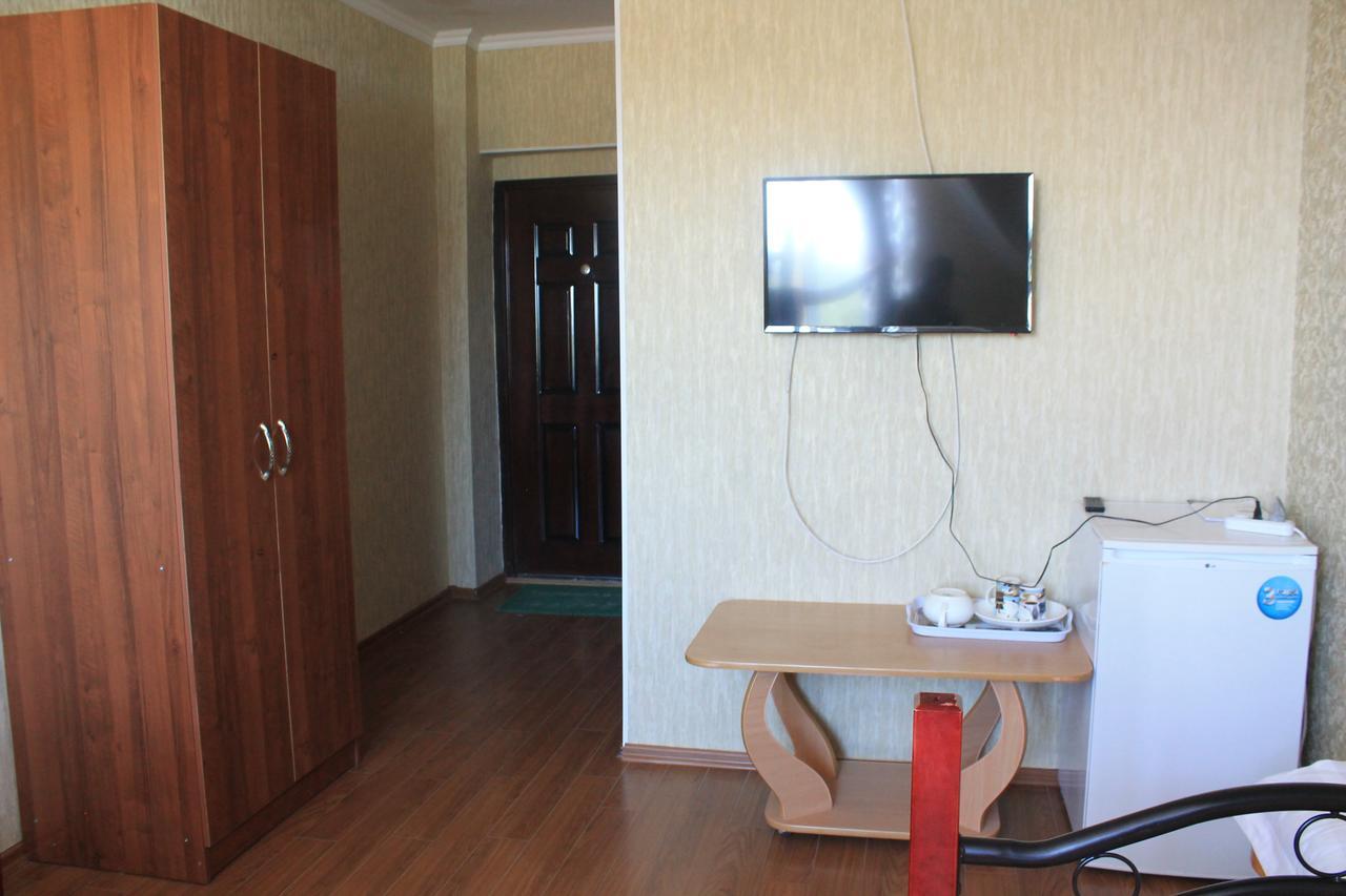 Адилет Hotel Cholpon-Ata Exterior photo